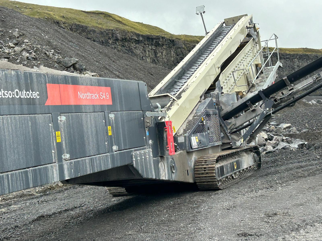 Metso S4.9 - Screener: picture 4 Metso S4.9 - Screener: picture 4