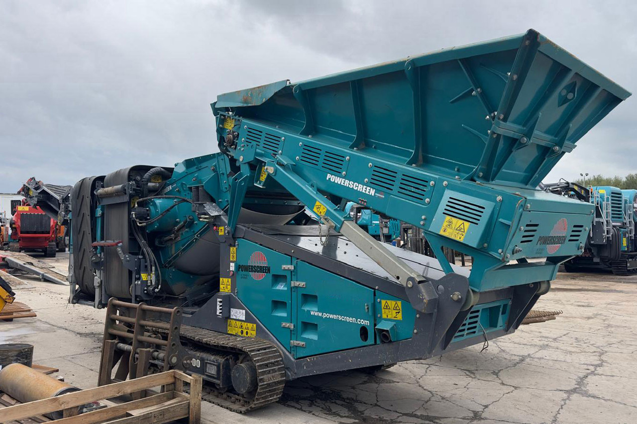 Powerscreen Warrior 600 - Screener: picture 3 Powerscreen Warrior 600 - Screener: picture 3