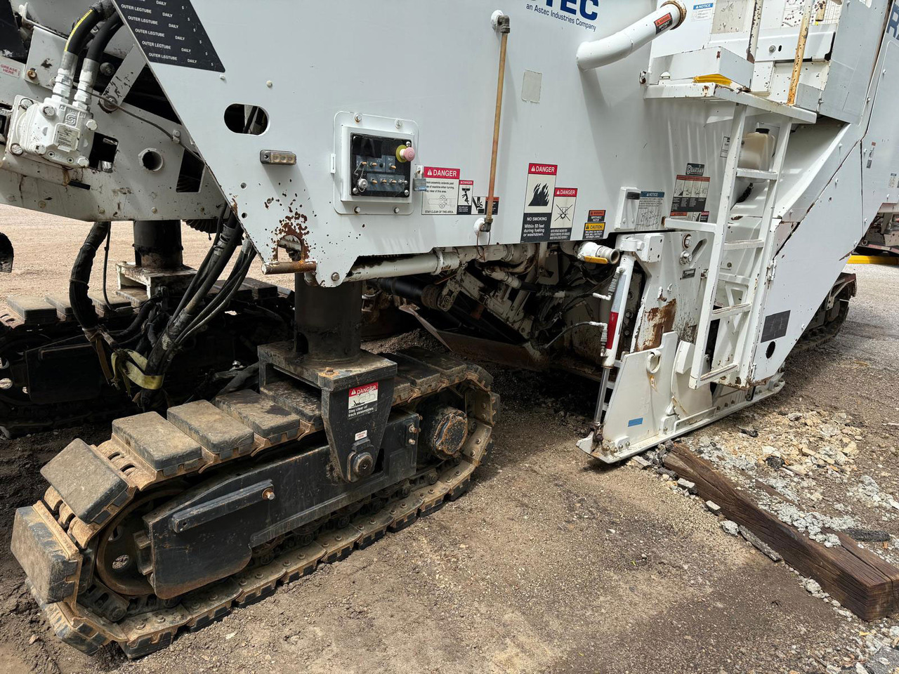 Roadtec RX-600E - Cold planer: picture 4 Roadtec RX-600E - Cold planer: picture 4