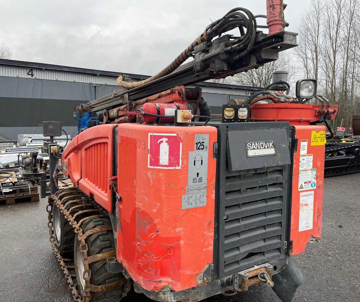 Sandvik Commando DC125R - Drilling rig: picture 3 Sandvik Commando DC125R - Drilling rig: picture 3