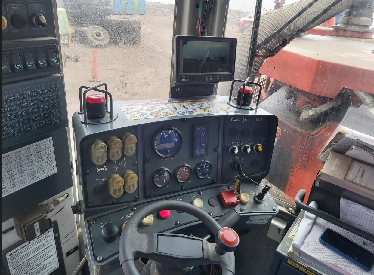 Sandvik DS411-C - Mining machinery: picture 4 Sandvik DS411-C - Mining machinery: picture 4