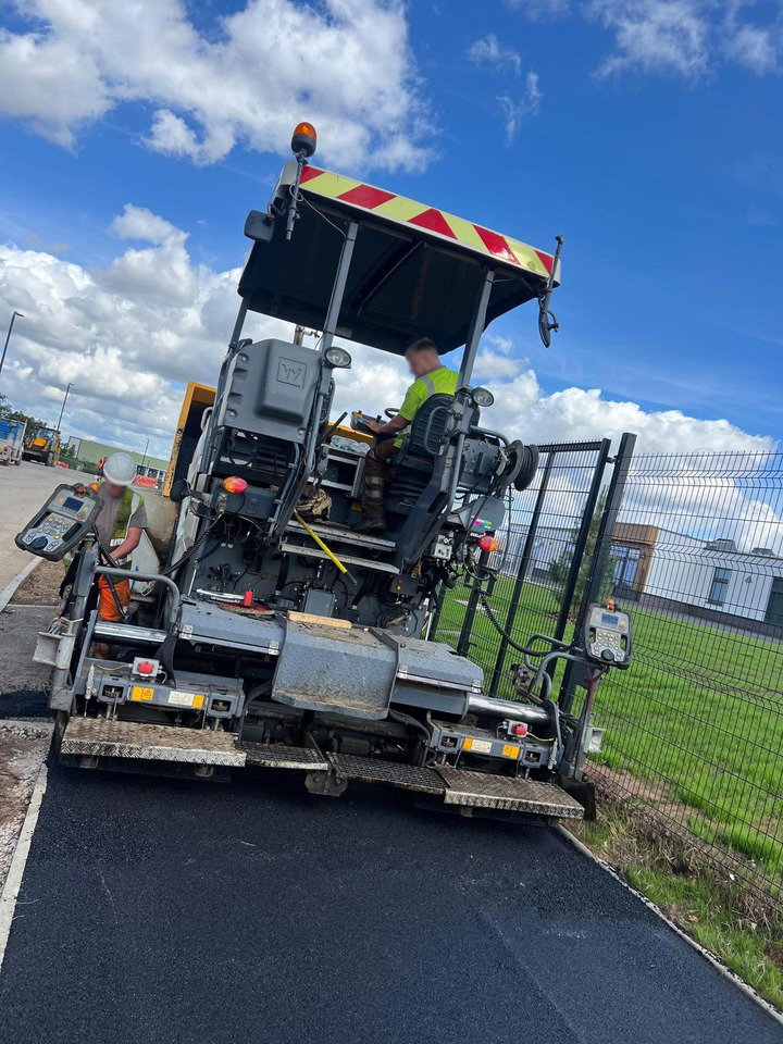 Vogele Super 1303-3i - Asphalt paver: picture 4 Vogele Super 1303-3i - Asphalt paver: picture 4