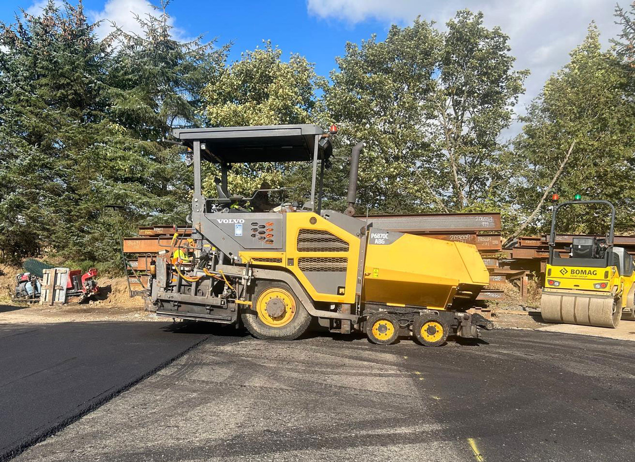 Volvo ABG P6870C - Asphalt paver: picture 1 Volvo ABG P6870C - Asphalt paver: picture 1
