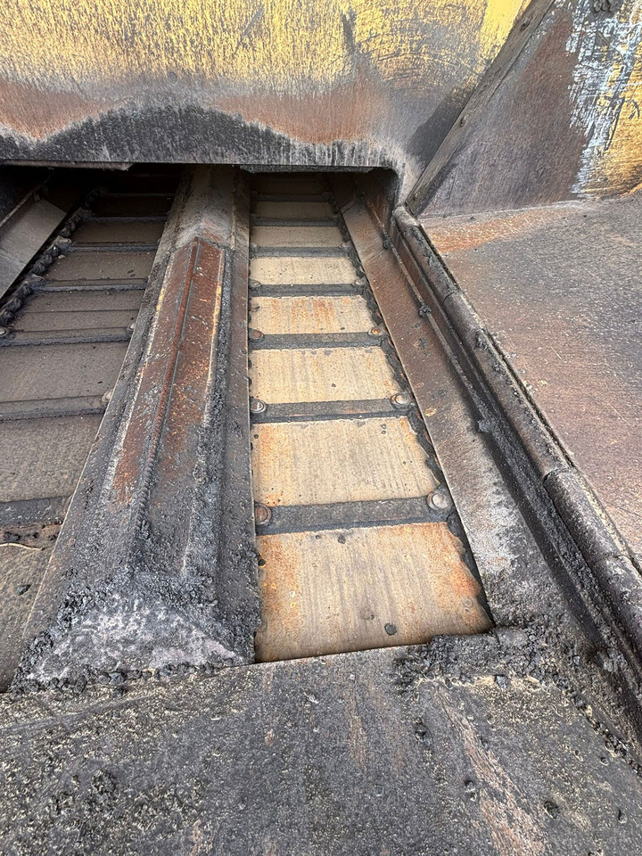 Volvo PF4410 - Asphalt paver: picture 5 Volvo PF4410 - Asphalt paver: picture 5