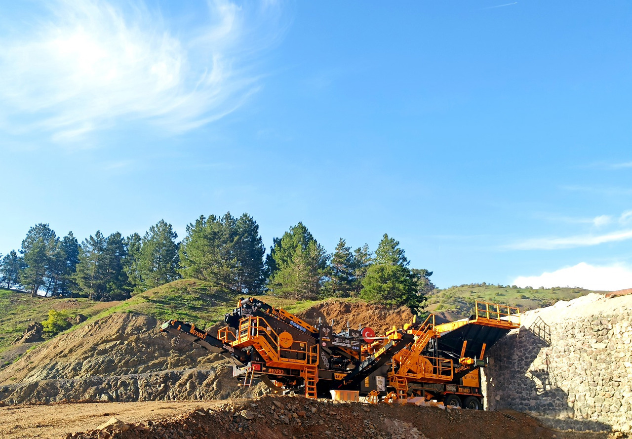 FABO Mobile crusher - Crusher: picture 2 FABO Mobile crusher - Crusher: picture 2