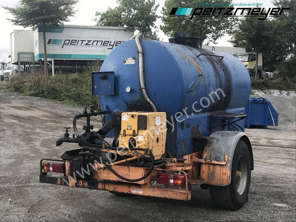 BATHE 1 Achs Anhänger Bitum / Teerkocher ST 5 E - 4,8 m³ zGG 9,5 t. - Asphalt distributor: picture 1 BATHE 1 Achs Anhänger Bitum / Teerkocher ST 5 E - 4,8 m³ zGG 9,5 t. - Asphalt distributor: picture 1