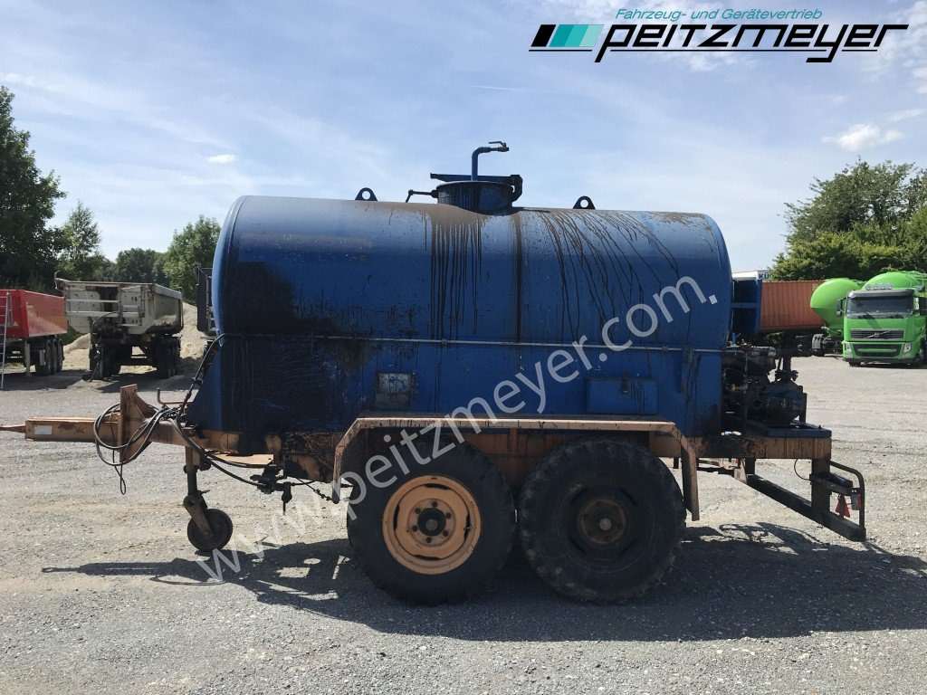 Asphalt distributor BATHE TANDEMANHÄNGER Bitum / Teerkocher 3,5 m³ Hatz Diesel-Motor 1 B 40: picture 8 Asphalt distributor BATHE TANDEMANHÄNGER Bitum / Teerkocher 3,5 m³ Hatz Diesel-Motor 1 B 40: picture 8