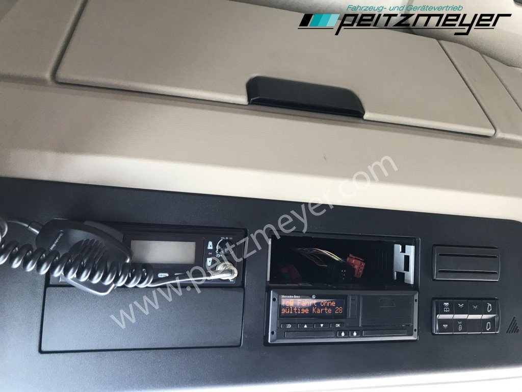 Beverage truck MERCEDES-BENZ Actros 2545 LL Böse Schwenkwand + 2,5 t. LBW BÄR: picture 16 Beverage truck MERCEDES-BENZ Actros 2545 LL Böse Schwenkwand + 2,5 t. LBW BÄR: picture 16