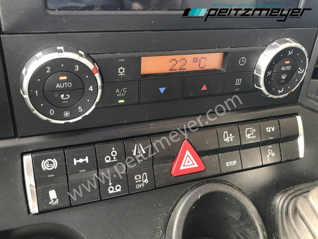 Beverage truck MERCEDES-BENZ Actros 2545 LL Böse Schwenkwand + 2,5 t. LBW BÄR: picture 13 Beverage truck MERCEDES-BENZ Actros 2545 LL Böse Schwenkwand + 2,5 t. LBW BÄR: picture 13