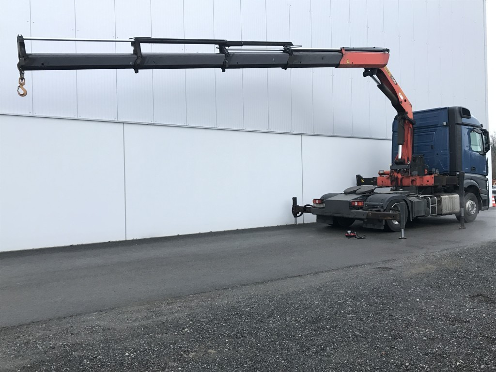 MERCEDES-BENZ Actros 1843 LS Kran Palfinger PK 23002 4 Punkt Abstützung - Tractor unit: picture 5 MERCEDES-BENZ Actros 1843 LS Kran Palfinger PK 23002 4 Punkt Abstützung - Tractor unit: picture 5