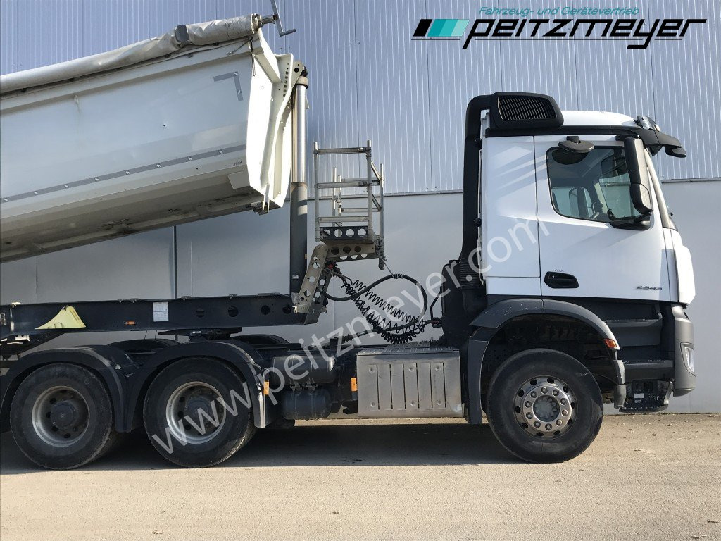 Tractor unit MERCEDES-BENZ Arocs 2643 LS 6x4, Kipphydraulik Klima, Euro 6,: picture 7