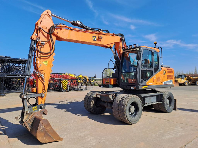 Wheel excavator Doosan DX140W-5: picture 7