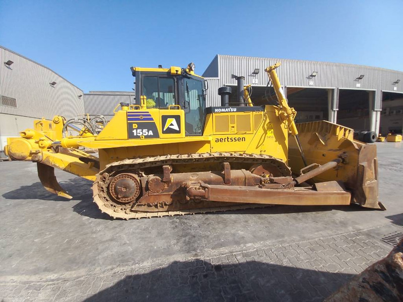 Komatsu D155A-6R (4 pieces available - Abu Dhabi) - Bulldozer: picture 4 Komatsu D155A-6R (4 pieces available - Abu Dhabi) - Bulldozer: picture 4