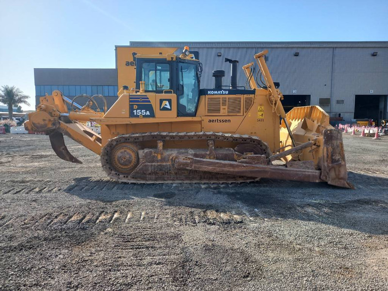 Komatsu D155A-6R (4 pieces available - Abu Dhabi) - Bulldozer: picture 3 Komatsu D155A-6R (4 pieces available - Abu Dhabi) - Bulldozer: picture 3