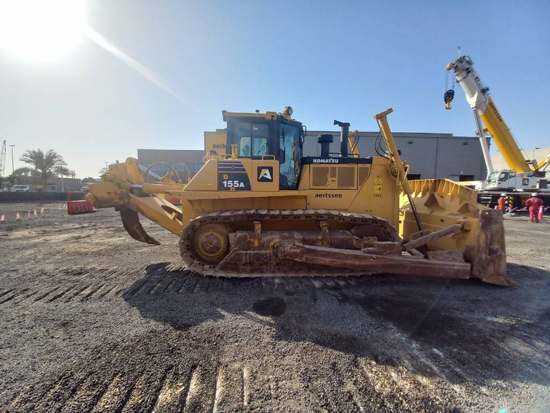 Komatsu D155A-6R (4 pieces available - Abu Dhabi) - Bulldozer: picture 4 Komatsu D155A-6R (4 pieces available - Abu Dhabi) - Bulldozer: picture 4