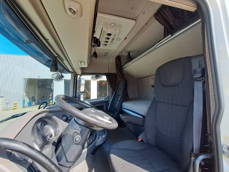 Tractor unit DAF FT XF 480 Space Cab: picture 15