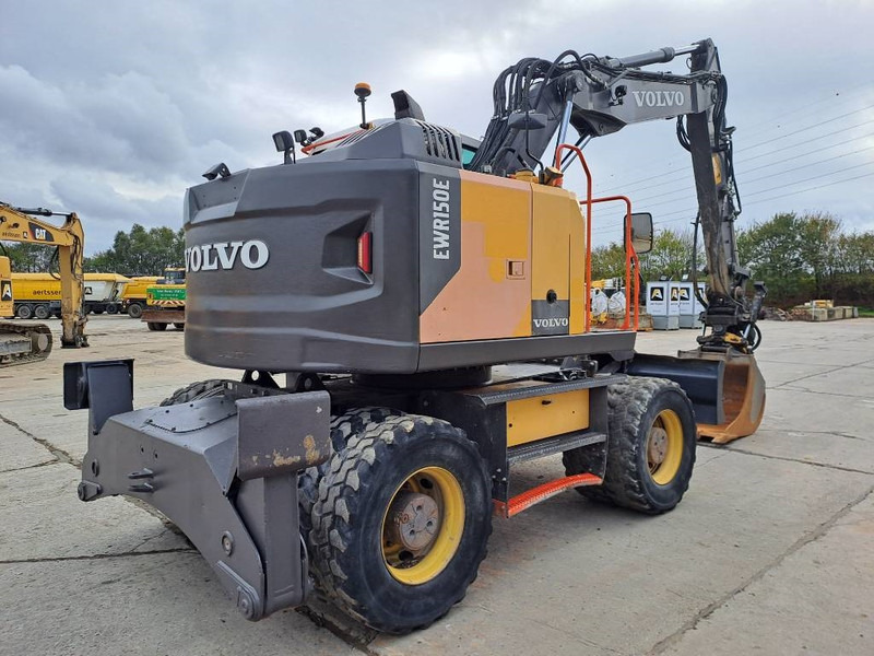 Volvo EWR150E + Engcon Rototilt - Wheel excavator: picture 3 Volvo EWR150E + Engcon Rototilt - Wheel excavator: picture 3