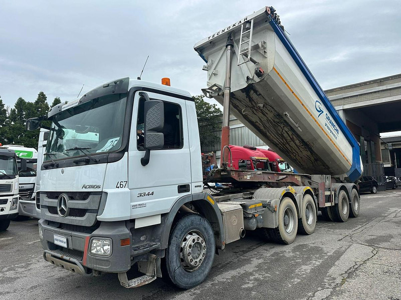Mercedes-Benz ACTROS 3344 - Tipper semi-trailer: picture 5 Mercedes-Benz ACTROS 3344 - Tipper semi-trailer: picture 5