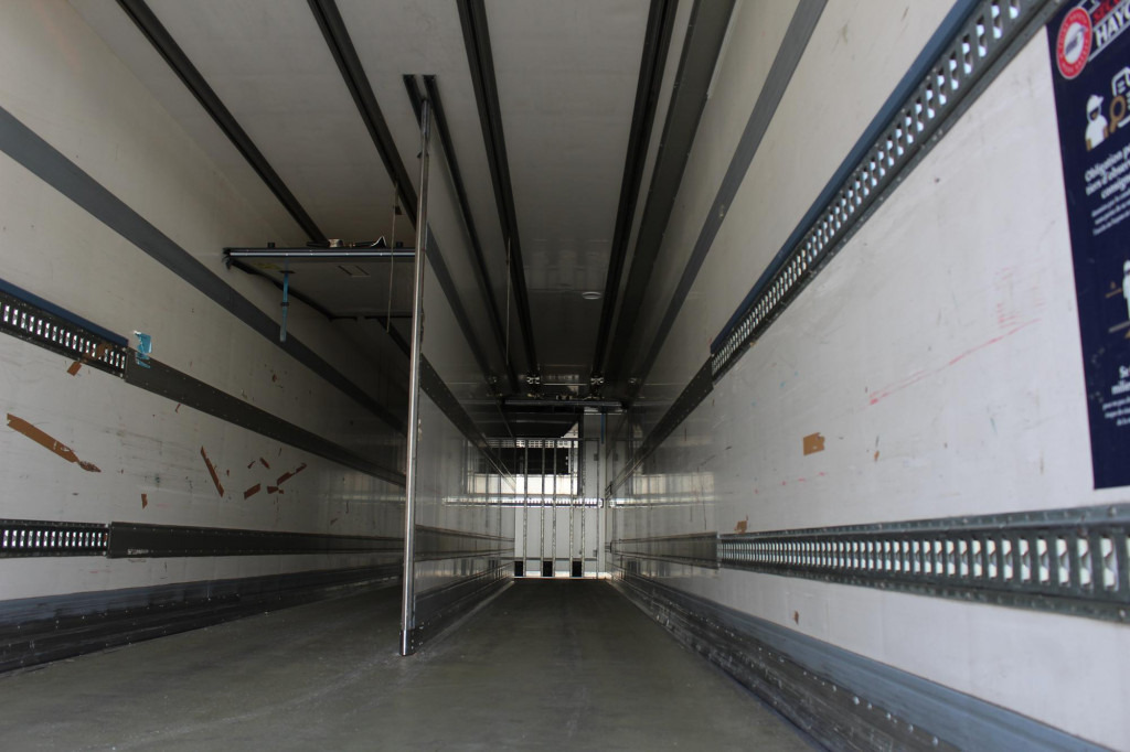 Chereau CV1950Mt.City Bi-Temp LBW Lenkachse Rolltor TOP - Refrigerator semi-trailer: picture 3 Chereau CV1950Mt.City Bi-Temp LBW Lenkachse Rolltor TOP - Refrigerator semi-trailer: picture 3