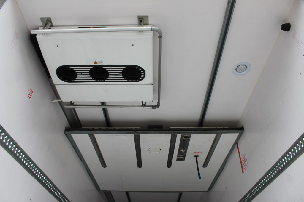 Lamberet TK SLXi Spectrum 2,65h Bi-Multi-Temp. TW LBW - Refrigerator semi-trailer: picture 2 Lamberet TK SLXi Spectrum 2,65h Bi-Multi-Temp. TW LBW - Refrigerator semi-trailer: picture 2