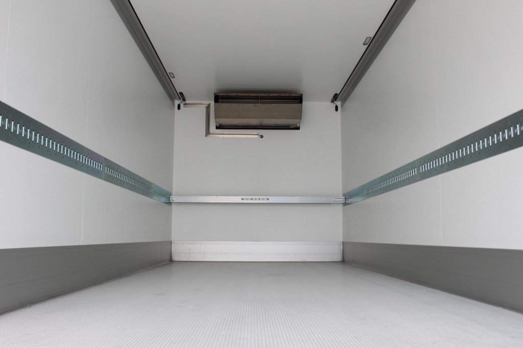 MAN TGM 18.290 E6 Thermo King T-1300X Tür+LBW AHK - Refrigerator truck: picture 3 MAN TGM 18.290 E6 Thermo King T-1300X Tür+LBW AHK - Refrigerator truck: picture 3