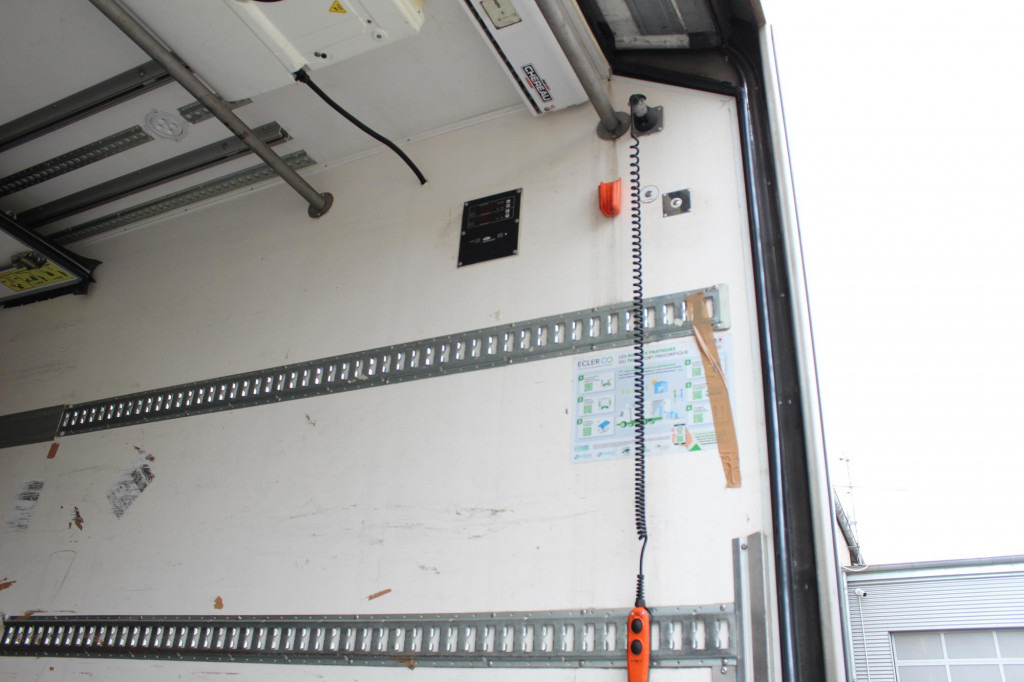 Mercedes-Benz Antos 2536 E6 CS 1250Mt Tri-temp LBW TW ATP - Refrigerator truck: picture 5 Mercedes-Benz Antos 2536 E6 CS 1250Mt Tri-temp LBW TW ATP - Refrigerator truck: picture 5