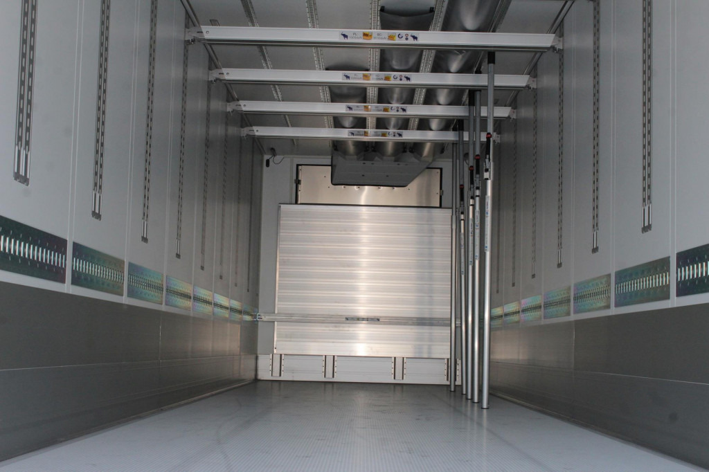 SCHMITZ Thermo King Advancer A400 DS Strom Blumen LBW - Refrigerator semi-trailer: picture 3 SCHMITZ Thermo King Advancer A400 DS Strom Blumen LBW - Refrigerator semi-trailer: picture 3