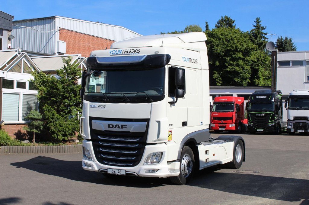 Daf XF  530 SC  Retarder ACC LDWS Standklima Kühlbox - Tractor unit: picture 1 Daf XF  530 SC  Retarder ACC LDWS Standklima Kühlbox - Tractor unit: picture 1