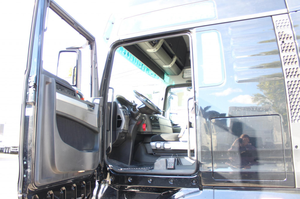 MAN TGX 18.440 XXL Retarder Standheizung 2 Alutank - Tractor unit: picture 4 MAN TGX 18.440 XXL Retarder Standheizung 2 Alutank - Tractor unit: picture 4