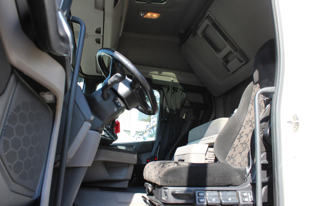 Scania R 500 Retarder LED Kühlbox 2 Tanks Navi - Tractor unit: picture 4 Scania R 500 Retarder LED Kühlbox 2 Tanks Navi - Tractor unit: picture 4