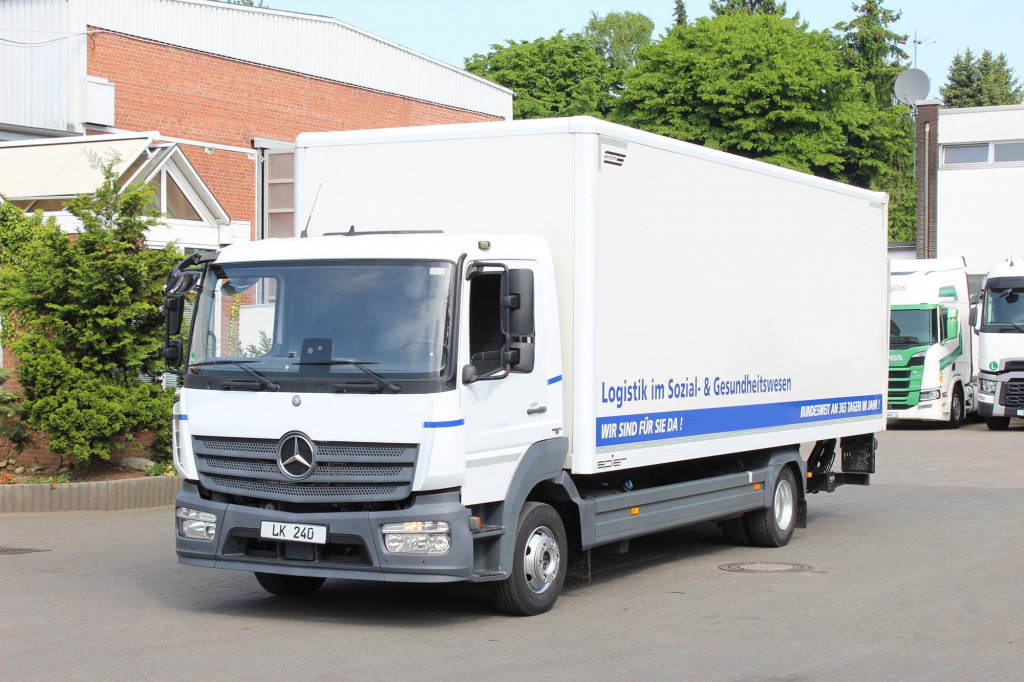 Mercedes-Benz Atego 1221 E6 Koffer Klima LDW Schalter LBW - Truck: picture 1 Mercedes-Benz Atego 1221 E6 Koffer Klima LDW Schalter LBW - Truck: picture 1