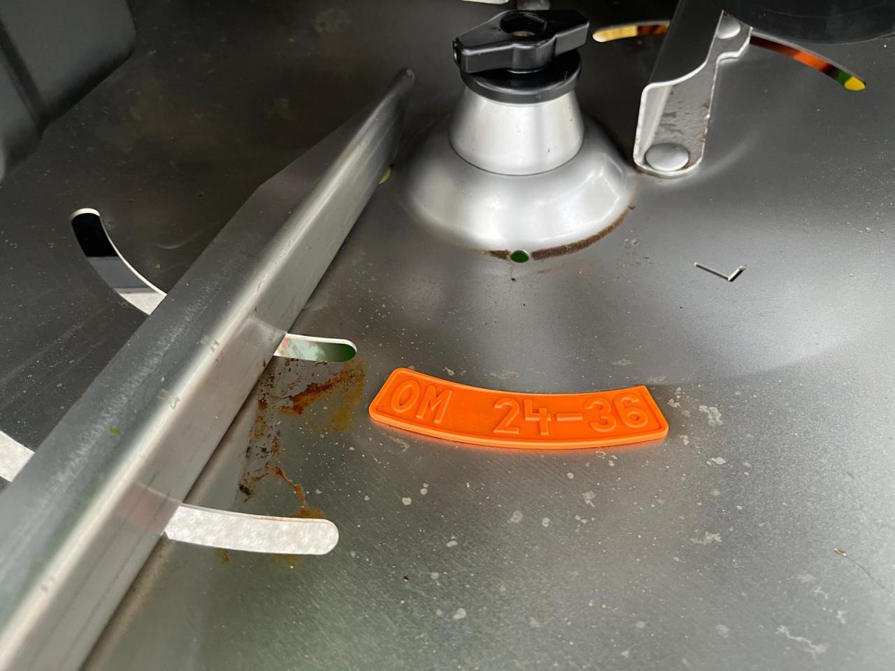 Fertilizer spreader Amazone ZA-M 1501 Profis, Wiegestreuer, 2500 Liter: picture 12 Fertilizer spreader Amazone ZA-M 1501 Profis, Wiegestreuer, 2500 Liter: picture 12