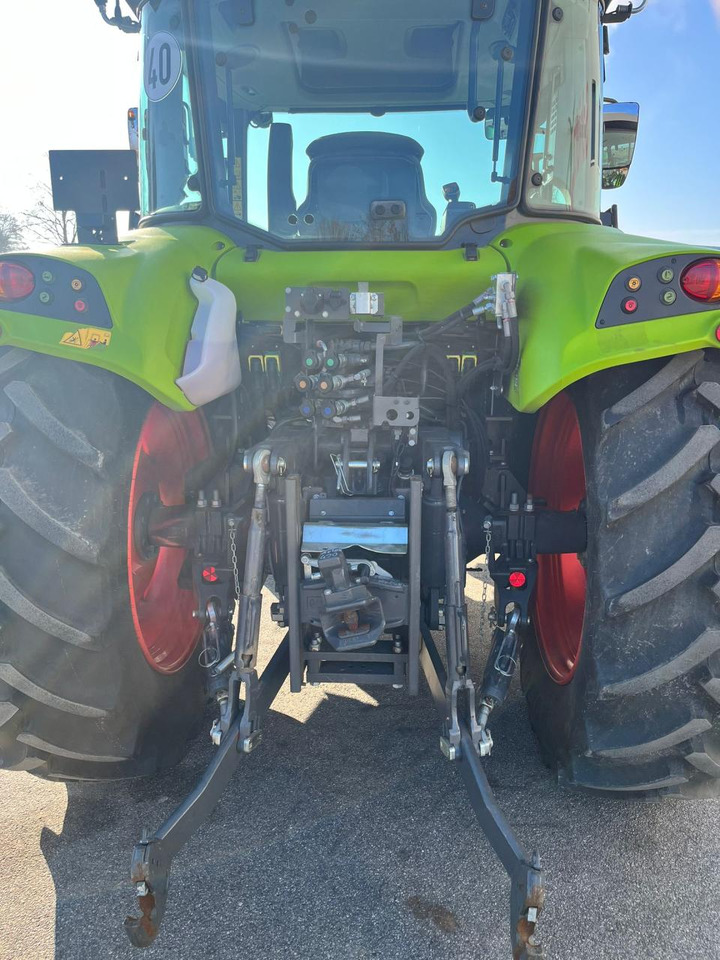 Farm tractor CLAAS Arion 420 CIS mit Frontzapfwelle und Frontkraftheber, neuwertiger Zustand, erst 620 Betriebsstunden: picture 8