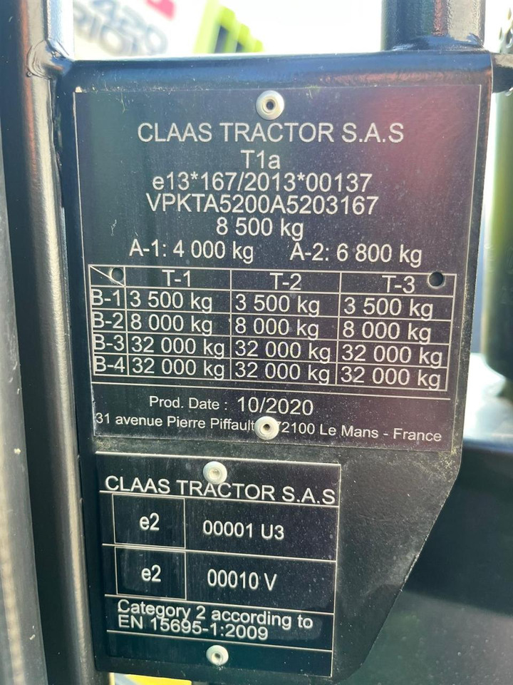 Farm tractor CLAAS Arion 420 CIS mit Frontzapfwelle und Frontkraftheber, neuwertiger Zustand, erst 620 Betriebsstunden: picture 33