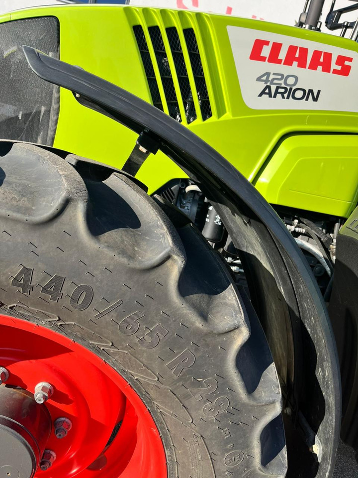 Farm tractor CLAAS Arion 420 CIS mit Frontzapfwelle und Frontkraftheber, neuwertiger Zustand, erst 620 Betriebsstunden: picture 11