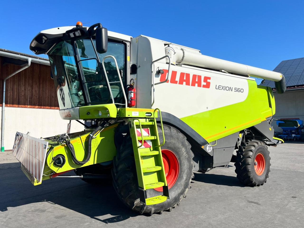 CLAAS Lexion 550, 3D, SW V750, Baujahr 2009 - Combine harvester: picture 2 CLAAS Lexion 550, 3D, SW V750, Baujahr 2009 - Combine harvester: picture 2