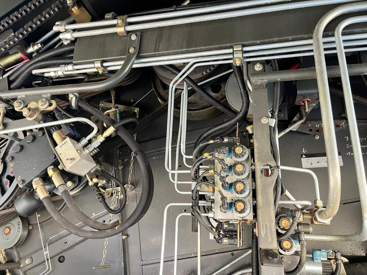 Combine harvester CLAAS Lexion 550 mit Schneidwerk V750, mit 3D, Baujahr 2009, guter gepflegter Zustand: picture 20