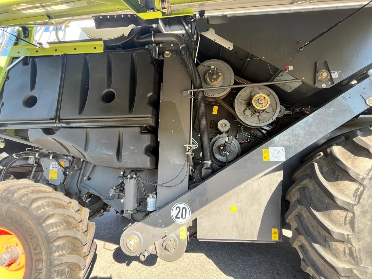 Combine harvester CLAAS Lexion 550 mit Schneidwerk V750, mit 3D, Baujahr 2009, guter gepflegter Zustand: picture 22