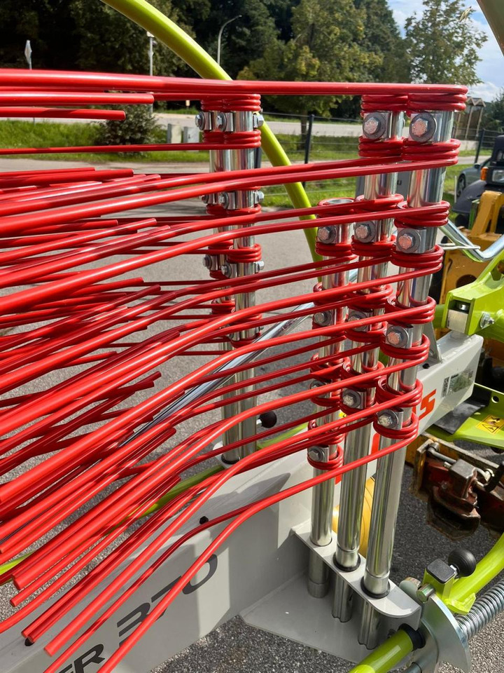 Tedder/ Rake CLAAS Liner 370 Tandem / NEU und UNBENUTZT / Baujahr 202: picture 16 Tedder/ Rake CLAAS Liner 370 Tandem / NEU und UNBENUTZT / Baujahr 202: picture 16