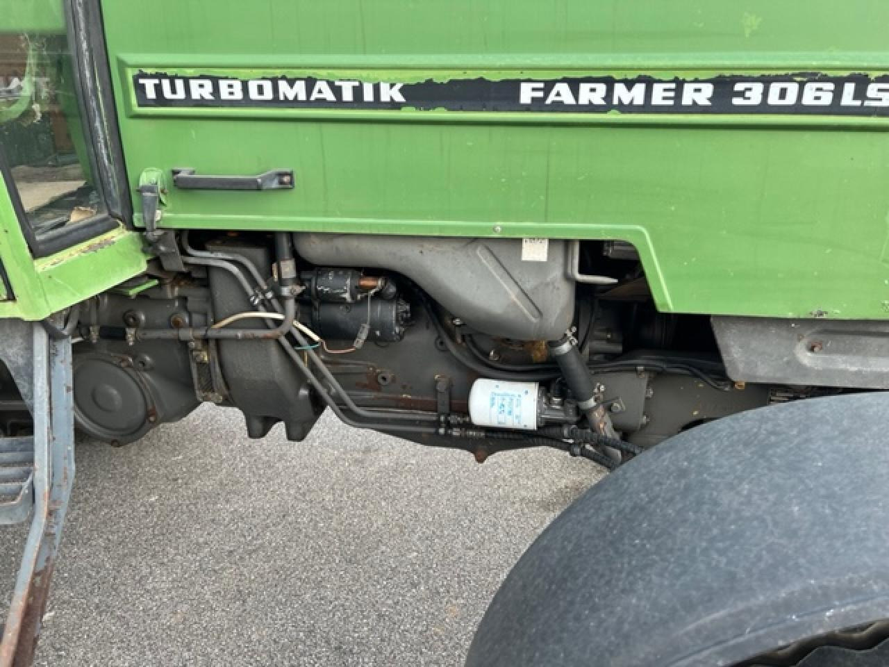 Fendt Farmer 306 LS - Farm tractor: picture 4 Fendt Farmer 306 LS - Farm tractor: picture 4