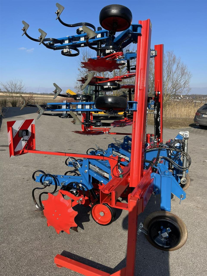 Hatzenbichler Hackgerät, Mais, 6 - reihig, 75 cm, TOP ZUSTAND, Hatzebichler - Soil tillage equipment: picture 2 Hatzenbichler Hackgerät, Mais, 6 - reihig, 75 cm, TOP ZUSTAND, Hatzebichler - Soil tillage equipment: picture 2
