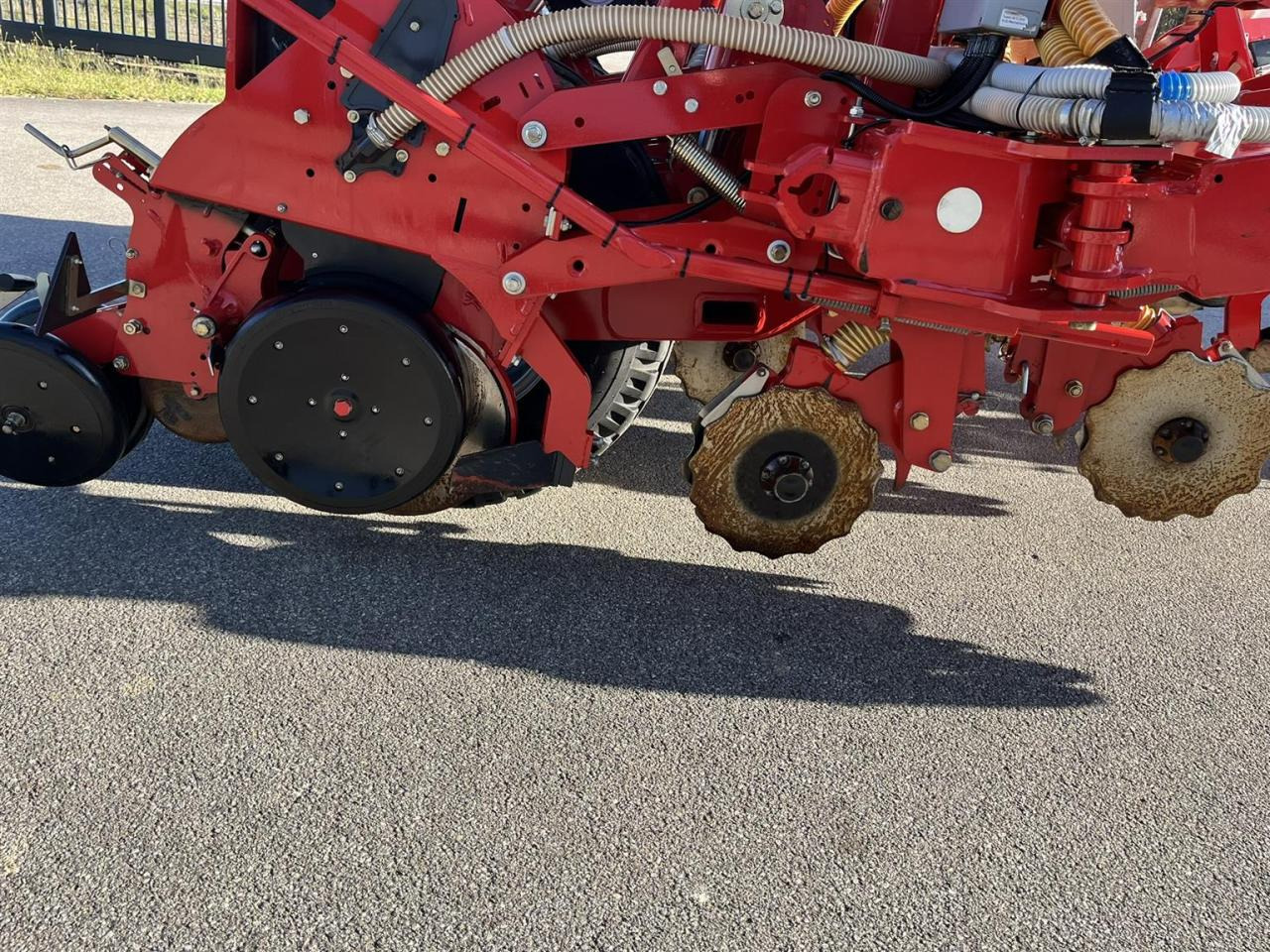 Precision sowing machine Kverneland Optima HD, e-drive, Section Control, Bj. 2016: picture 8