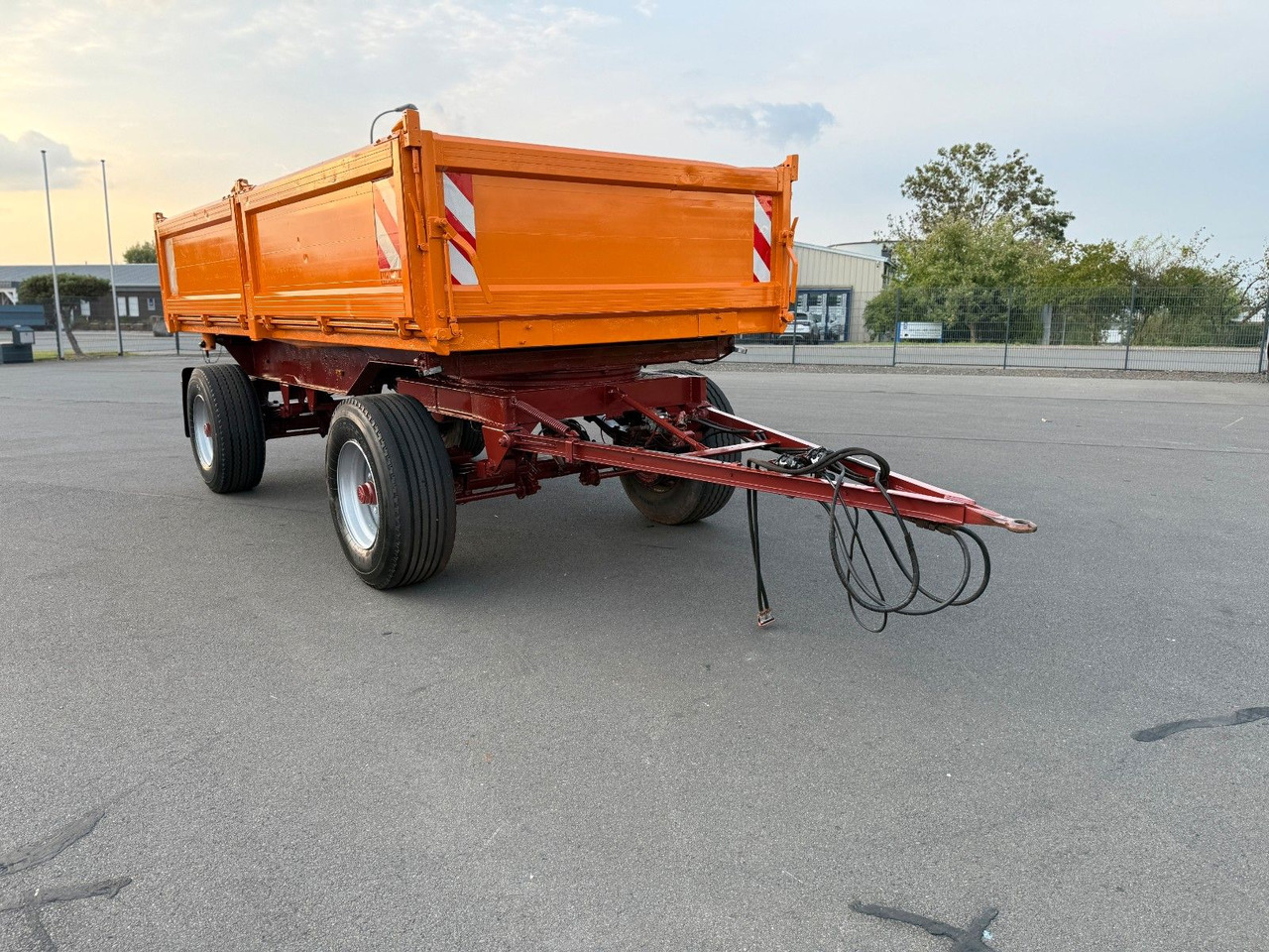 Reisch / Honold RDK - 18 2- Achs 18 to GG - Tipper trailer: picture 5 Reisch / Honold RDK - 18 2- Achs 18 to GG - Tipper trailer: picture 5