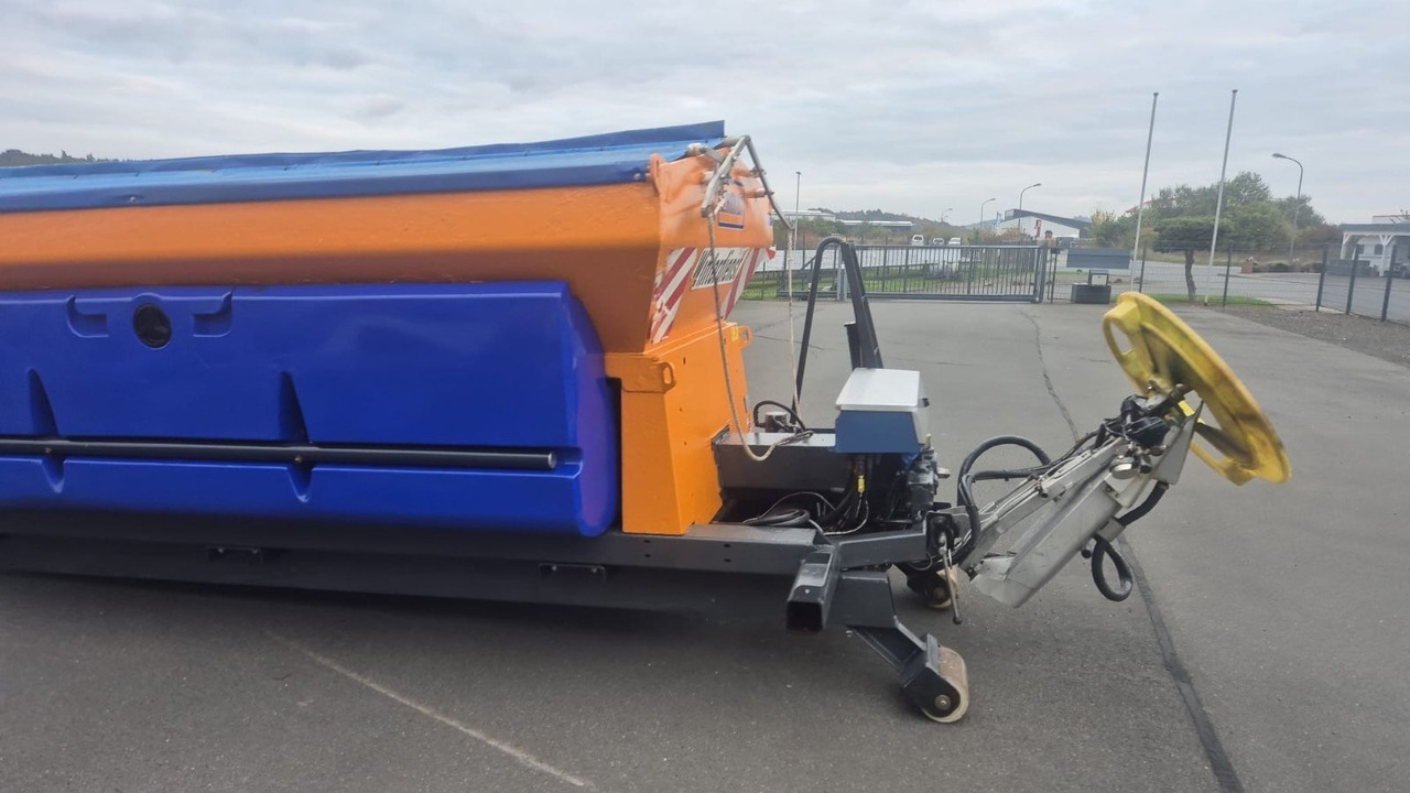 Schmidt stratos S 50 -36 5 cbm. Winterdienst Salz - Hook lift truck: picture 5 Schmidt stratos S 50 -36 5 cbm. Winterdienst Salz - Hook lift truck: picture 5