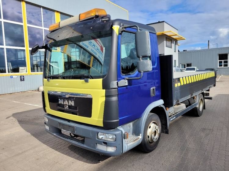 MAN TGL 8.150 10.2011 EURO5 141520km ONLY - Dropside/ Flatbed truck: picture 3 MAN TGL 8.150 10.2011 EURO5 141520km ONLY - Dropside/ Flatbed truck: picture 3