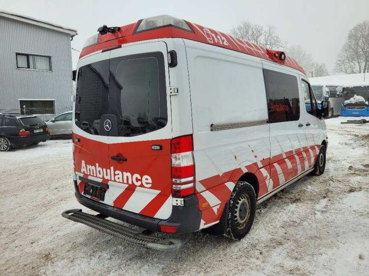 MERCEDES – BENZ SPRINTER 3.0D AMBULANCE (PROFILE) KLIMA 7.2015 EURO 6 - Ambulance: picture 4 MERCEDES – BENZ SPRINTER 3.0D AMBULANCE (PROFILE) KLIMA 7.2015 EURO 6 - Ambulance: picture 4