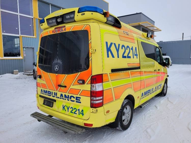 MERCEDES – BENZ SPRINTER 3.0D AMBULANCE (TAMLANS) KLIMA, 11.2016, EURO 6  - Ambulance: picture 4 MERCEDES – BENZ SPRINTER 3.0D AMBULANCE (TAMLANS) KLIMA, 11.2016, EURO 6  - Ambulance: picture 4