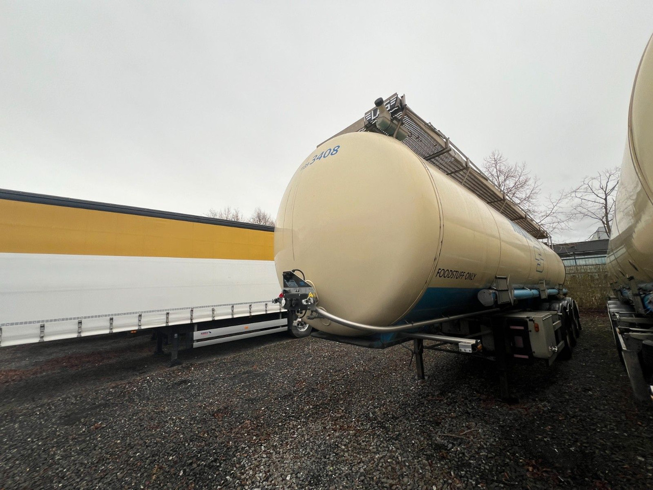 Lag 32000 l Lebensmitteltank mit 3 Kammern, ADR - Tank semi-trailer: picture 2 Lag 32000 l Lebensmitteltank mit 3 Kammern, ADR - Tank semi-trailer: picture 2