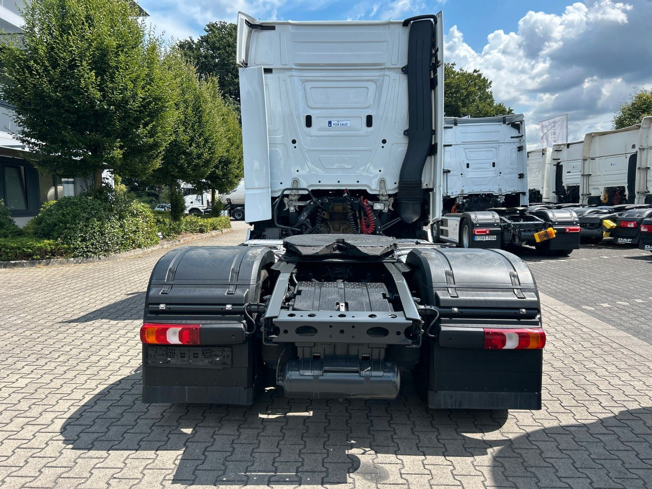 Tractor unit Mercedes-Benz 1845 LS 4x2, Bigspace, Retarder: picture 6