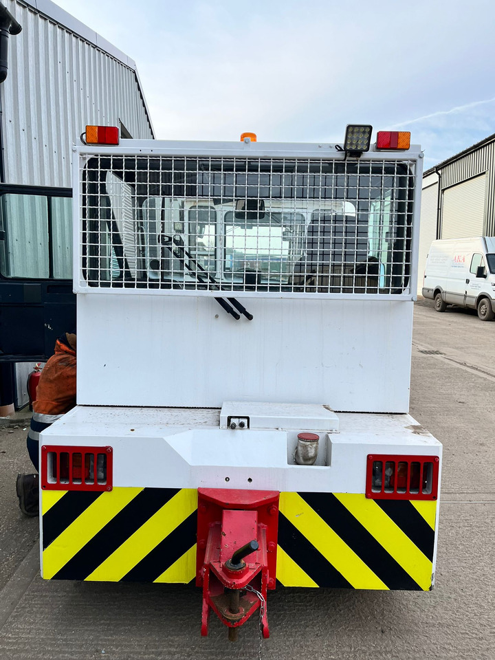 Mulag Comet 6D - Baggage tractor: picture 2 Mulag Comet 6D - Baggage tractor: picture 2